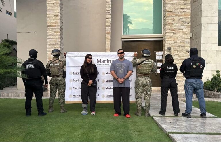 Le tumban el changarro a presunto jefe huachicolero del CDN en Nuevo León; tenía armas, lana y hasta siete tigres